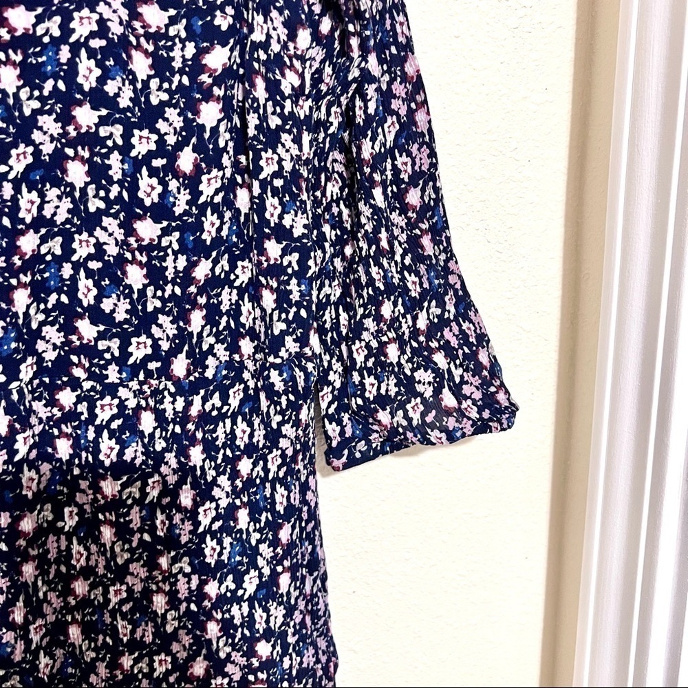 J. Jill Blue Floral slouchy Crinkle Rayon V-Neck Ruffle Hem Midi Dress Womens M - Picture 4 of 12